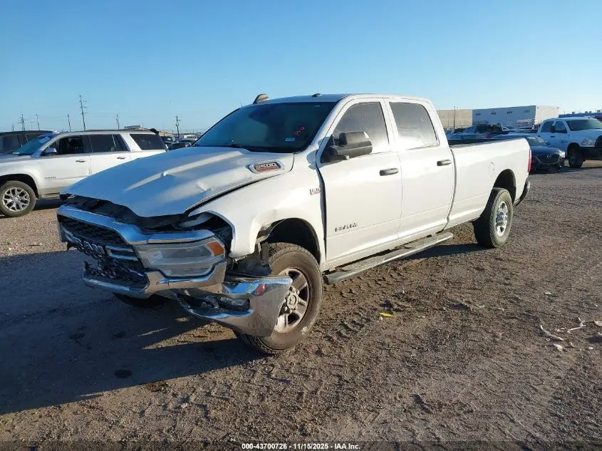 2019 RAM 2500 TRADESMAN  4X4 8' BOX