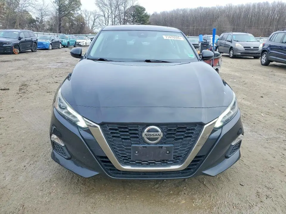 2020 NISSAN ALTIMA SR  