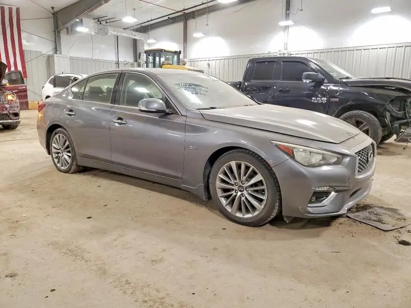 2018 INFINITI Q50 LUXE  
