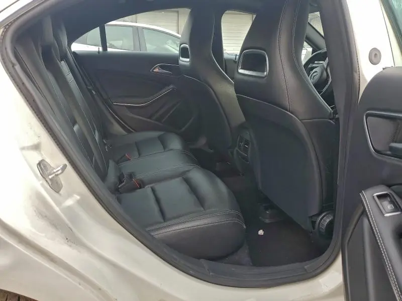 2016 MERCEDES-BENZ CLA 250 4MATIC  