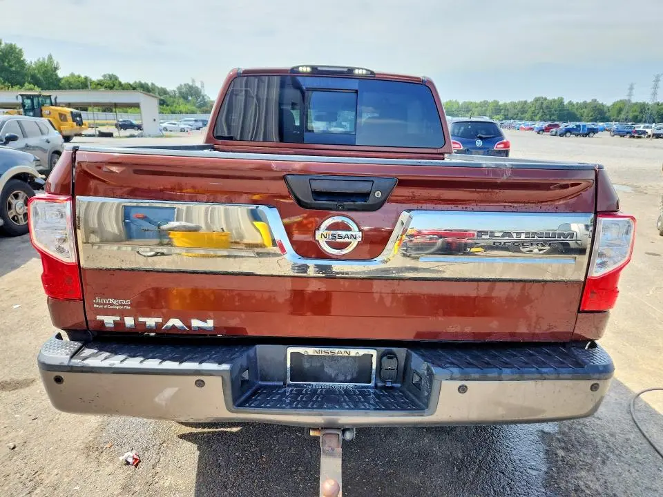 2017 NISSAN TITAN PLATINUM RESERVE  
