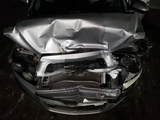 2013 CHEVROLET SONIC LT  