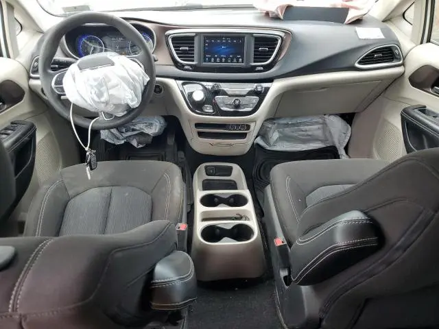 2021 CHRYSLER VOYAGER L  