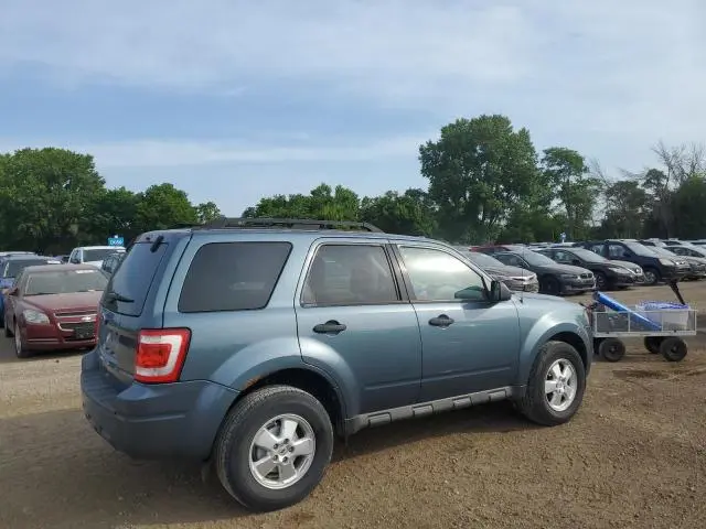 2011 FORD ESCAPE XLT  