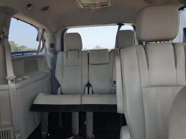 2011 CHRYSLER TOWN & COUNTRY TOURING L  