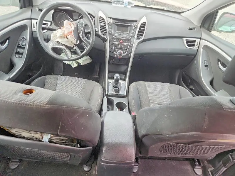 2017 HYUNDAI ELANTRA GT BASE  
