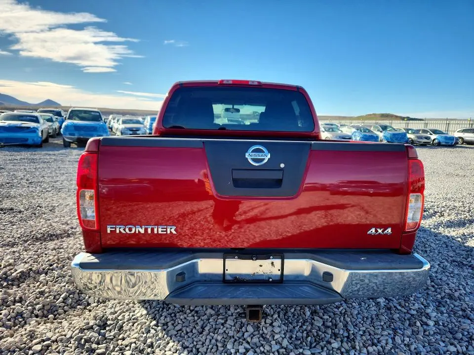 2012 NISSAN FRONTIER S  