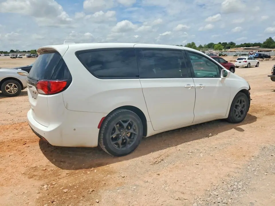 2019 CHRYSLER PACIFICA TOURING PLUS  