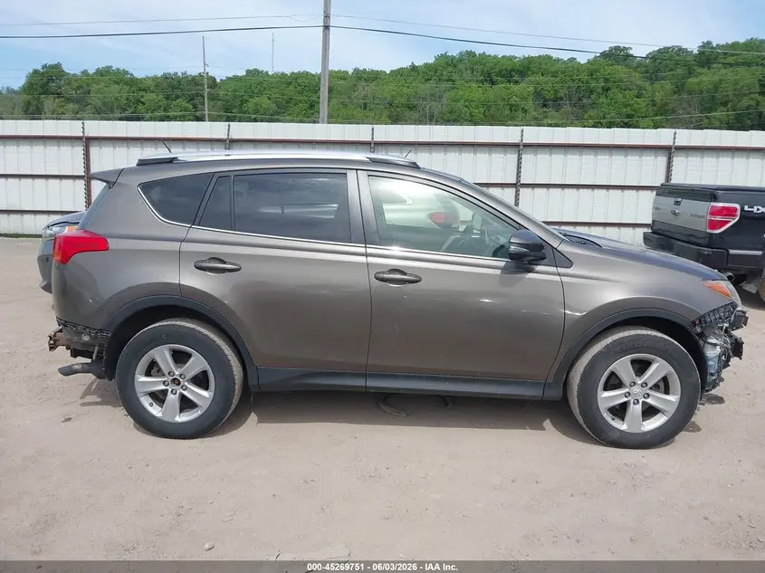 2014 TOYOTA RAV4 XLE