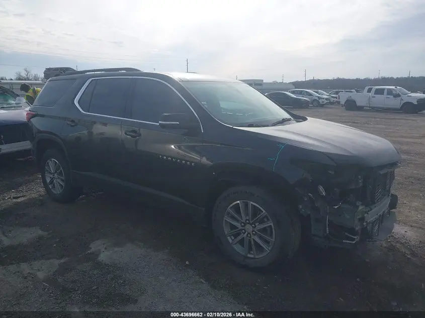 2023 CHEVROLET TRAVERSE FWD LT CLOTH