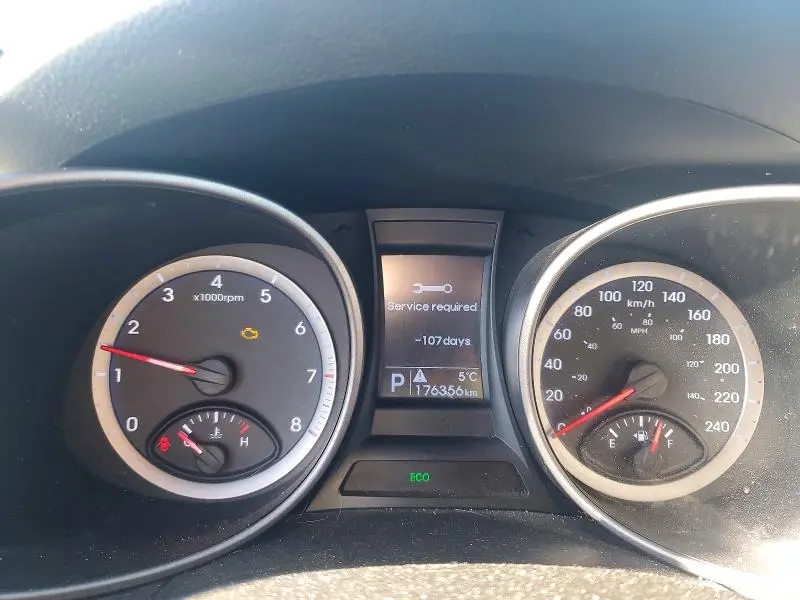 2015 HYUNDAI SANTA FE GLS  