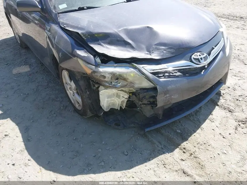 2011 TOYOTA CAMRY HYBRID  