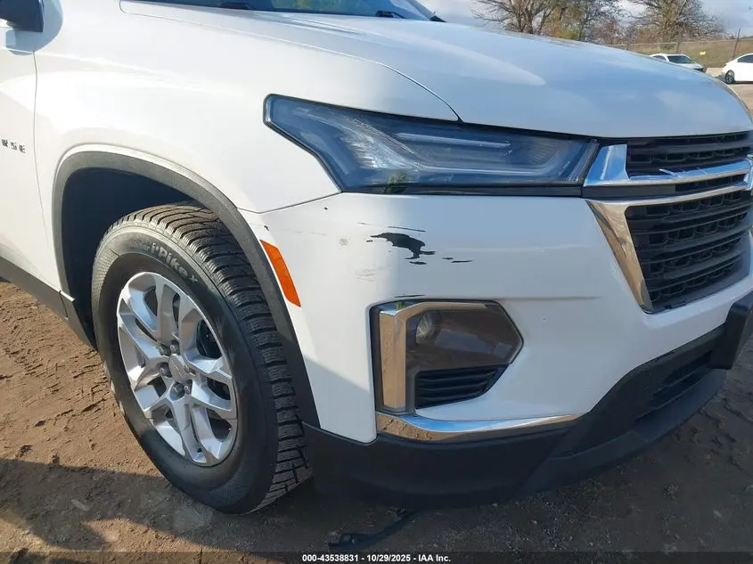 2022 CHEVROLET TRAVERSE AWD LS