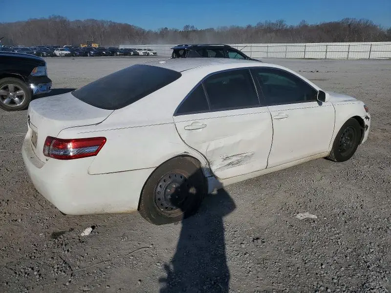 2011 TOYOTA CAMRY BASE  