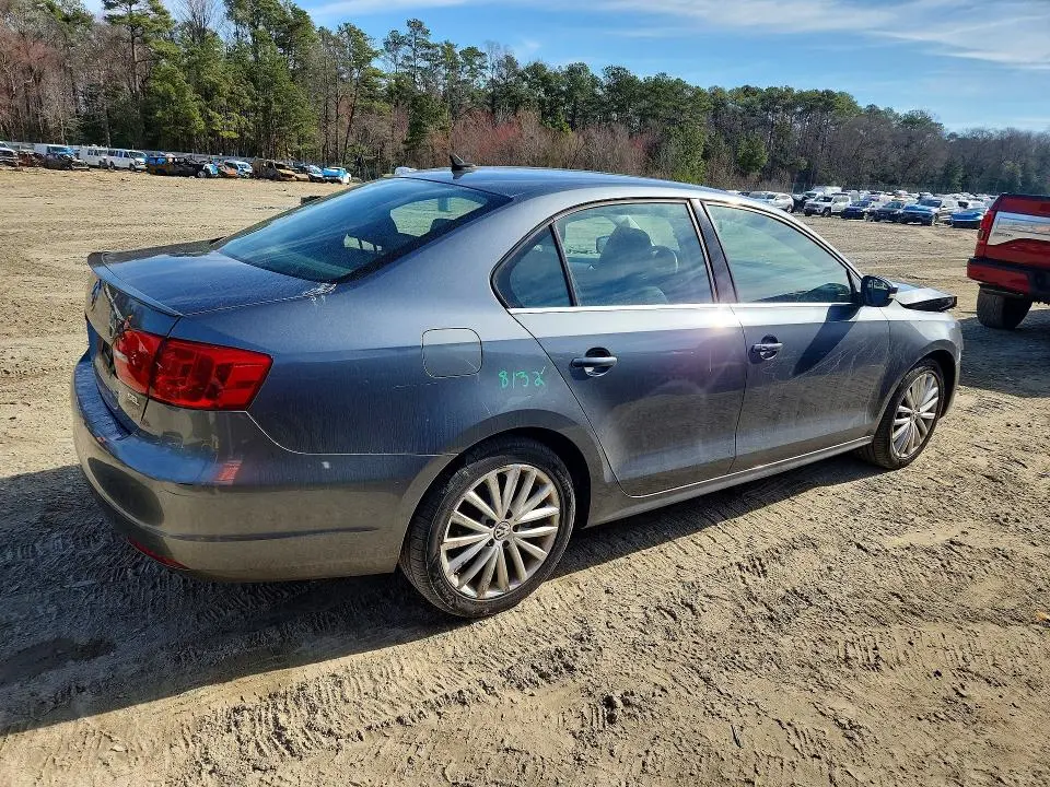 2014 VOLKSWAGEN JETTA SEL  