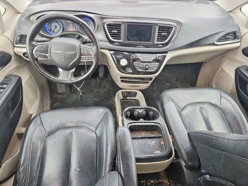 2020 CHRYSLER PACIFICA TOURING L  
