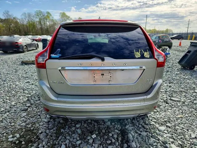 2016 VOLVO XC60 T5 PREMIER  