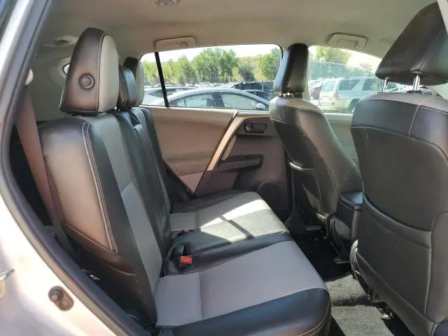 2013 TOYOTA RAV4 LE  