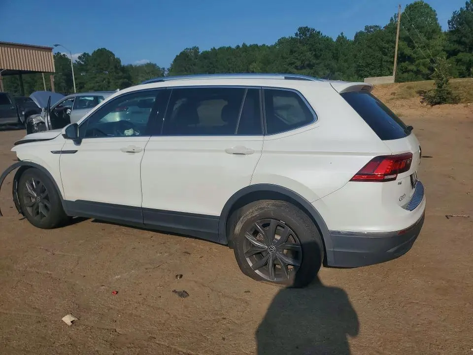 2023 VOLKSWAGEN TIGUAN SE  