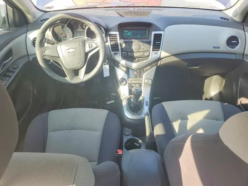 2012 CHEVROLET CRUZE LS  