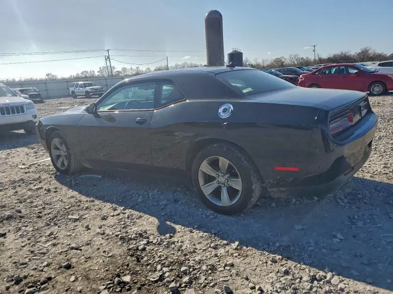 2016 DODGE CHALLENGER SXT  