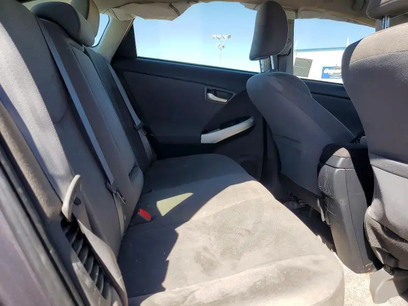 2015 TOYOTA PRIUS TWO  