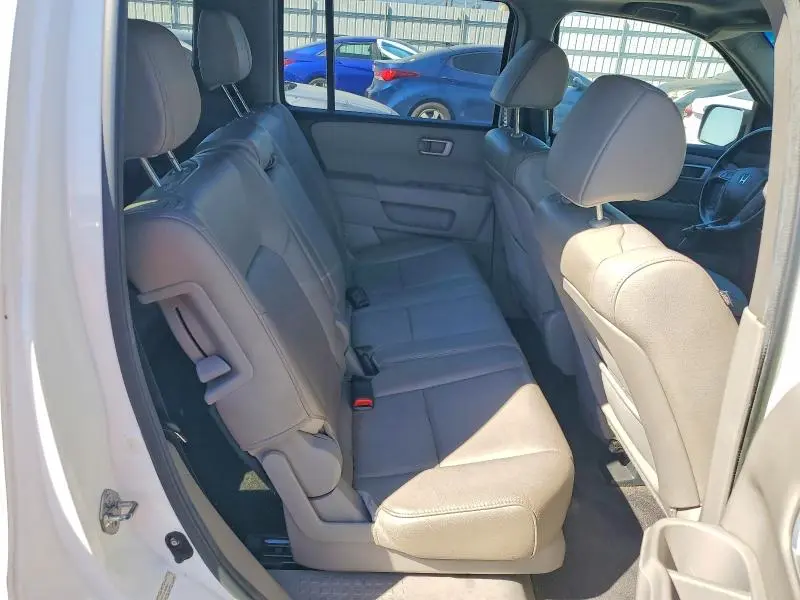 2012 HONDA PILOT EXLN  