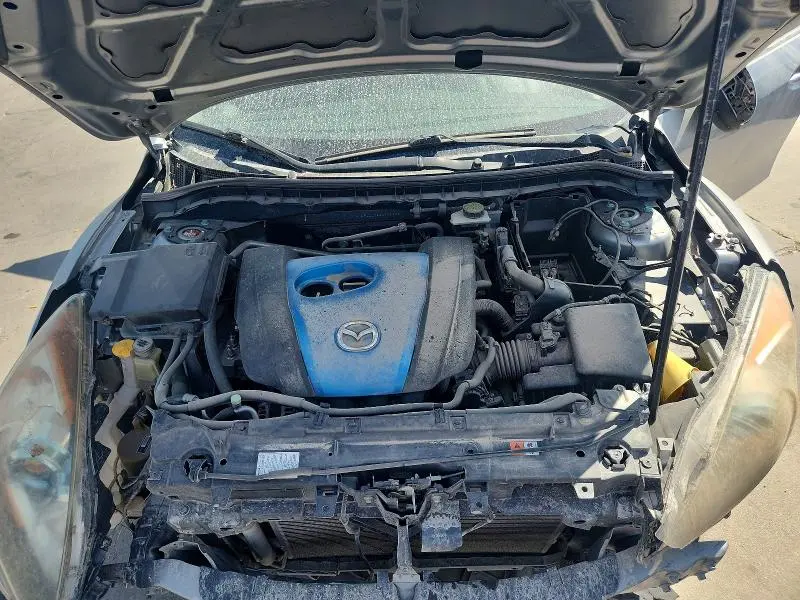 2013 MAZDA 3 I  