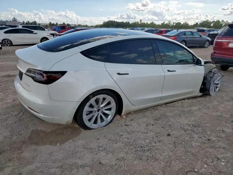 2021 TESLA MODEL 3   