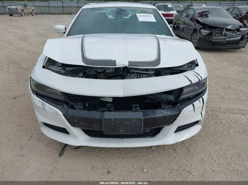 2015 DODGE CHARGER SXT