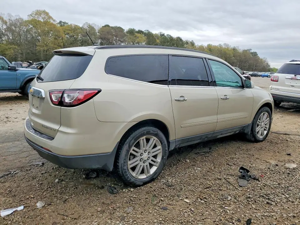 2014 CHEVROLET TRAVERSE LT  