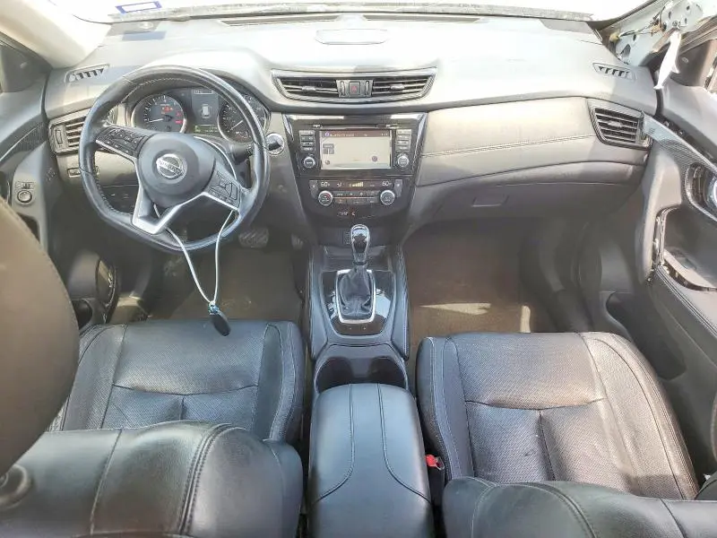 2017 NISSAN ROGUE SL  