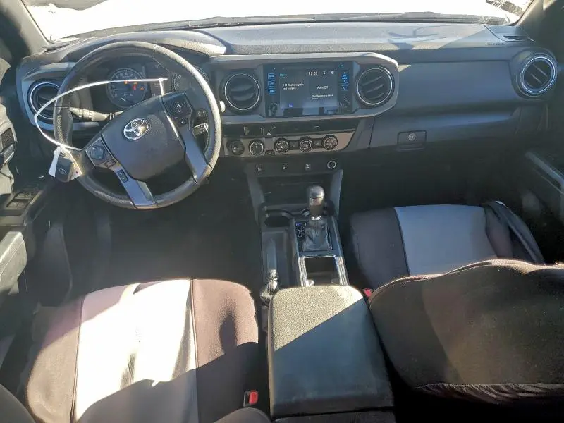 2016 TOYOTA TACOMA DOUBLE CAB  