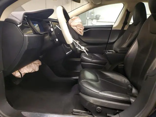 2015 TESLA MODEL S 85D