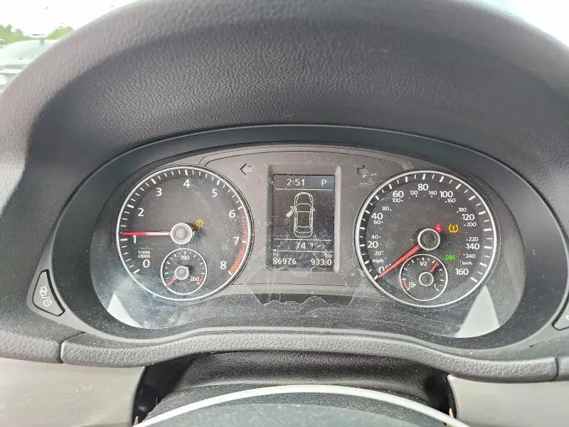 2014 VOLKSWAGEN PASSAT SE  