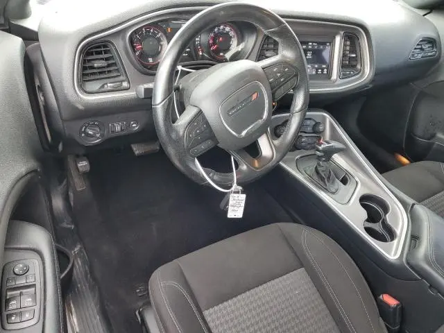 2022 DODGE CHALLENGER SXT  