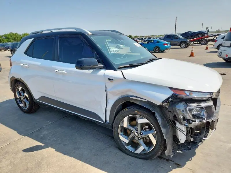 2022 HYUNDAI VENUE SEL  