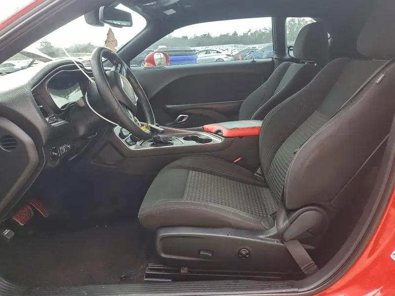 2018 DODGE CHALLENGER SXT  