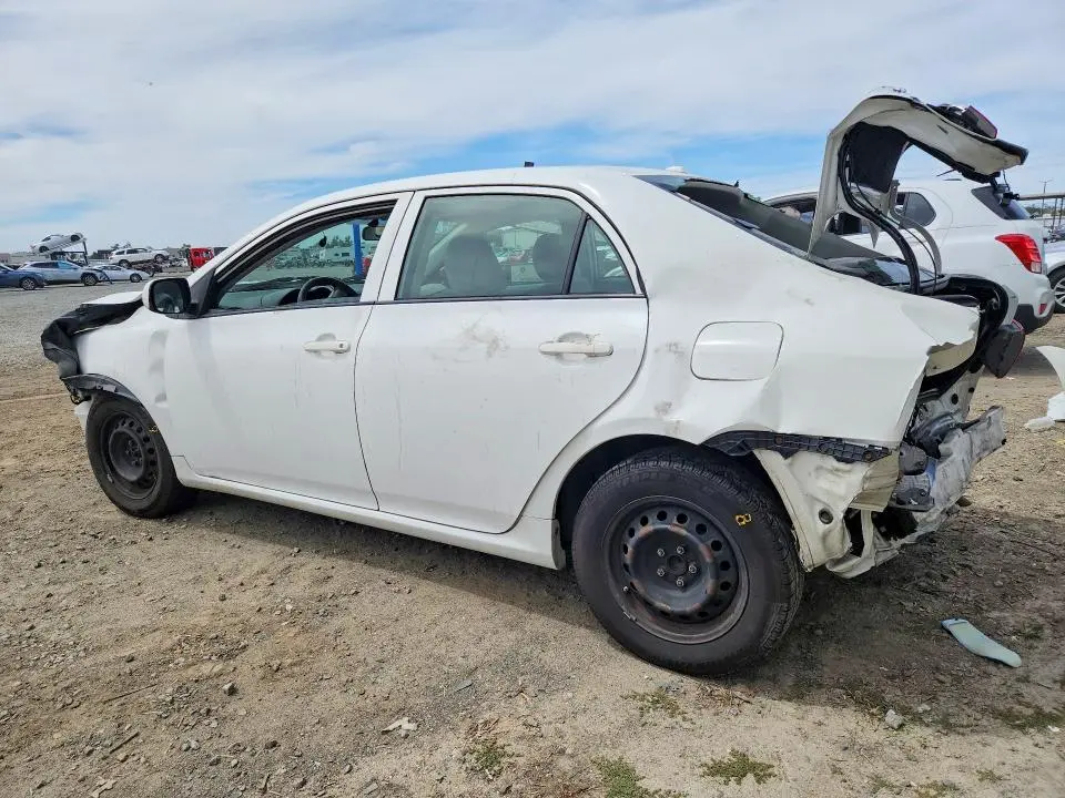 2010 TOYOTA COROLLA LE  