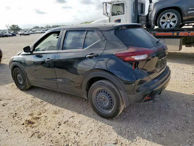 2024 NISSAN KICKS S  