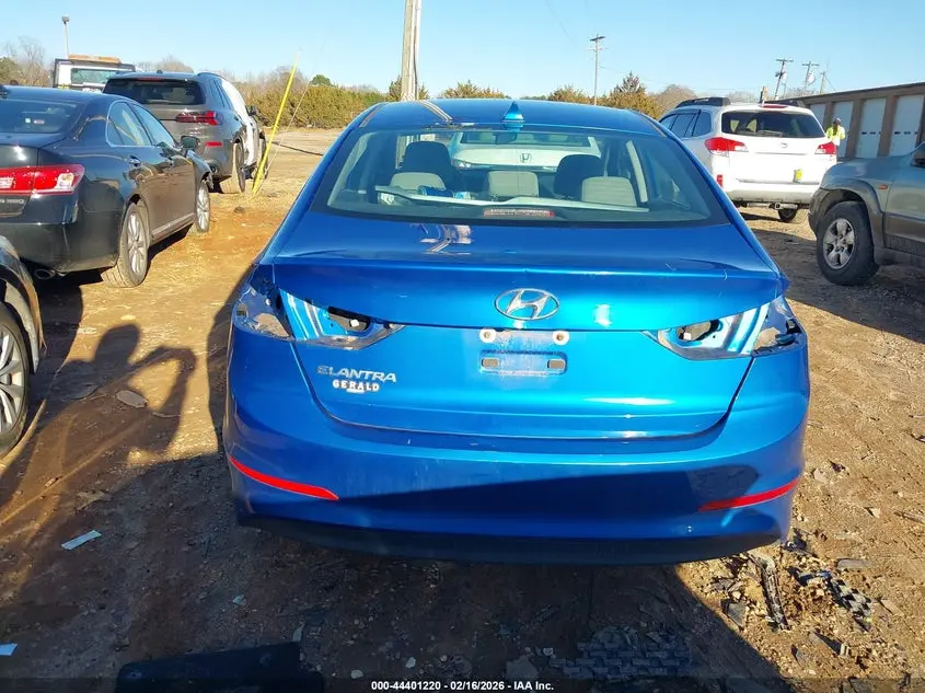 2017 HYUNDAI ELANTRA SE