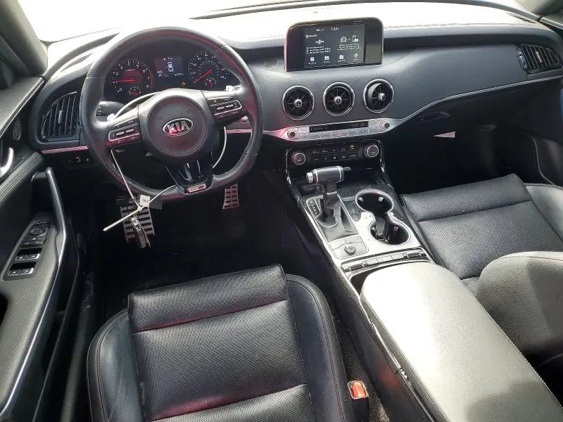 2020 KIA STINGER   