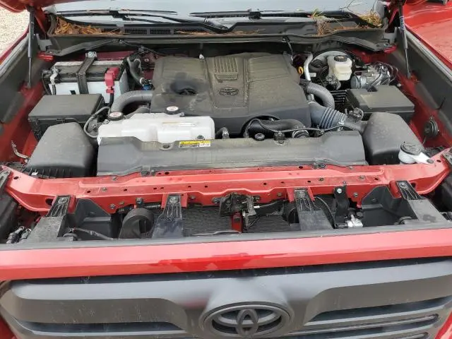 2024 TOYOTA TUNDRA CREWMAX SR  