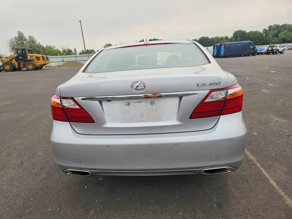 2012 LEXUS LS 460  