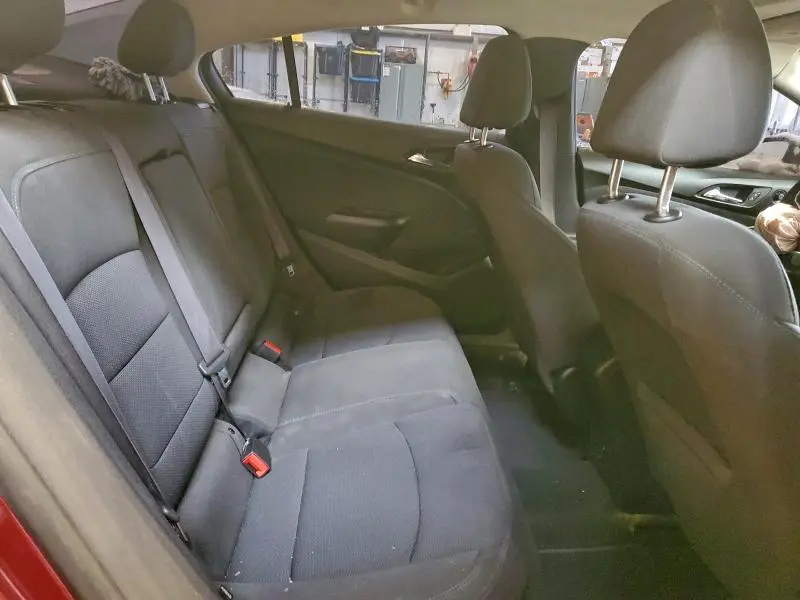 2017 CHEVROLET CRUZE LT  