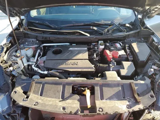 2024 NISSAN ROGUE SL  