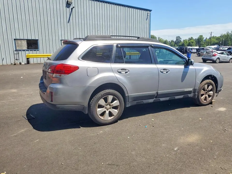2010 SUBARU OUTBACK 2.5I PREMIUM  