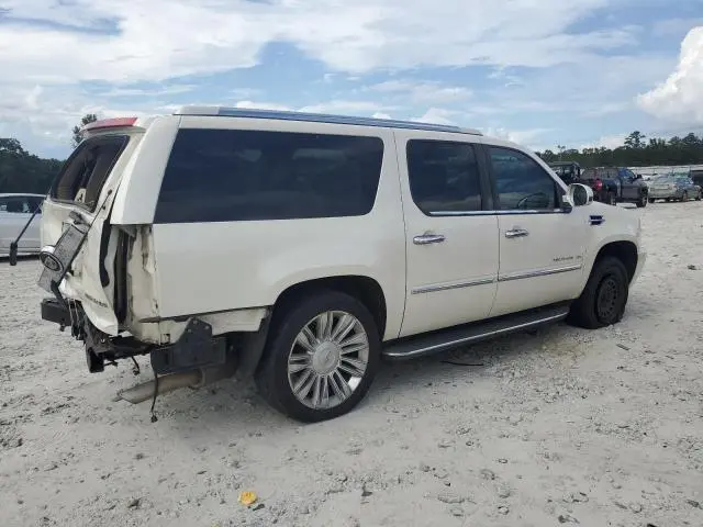 2011 CADILLAC ESCALADE ESV LUXURY  