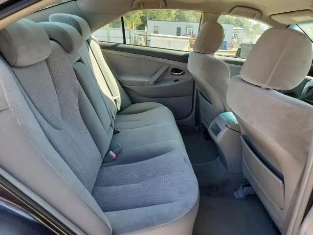 2010 TOYOTA CAMRY BASE  