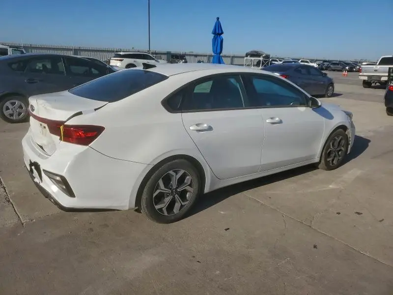 2021 KIA FORTE FE  
